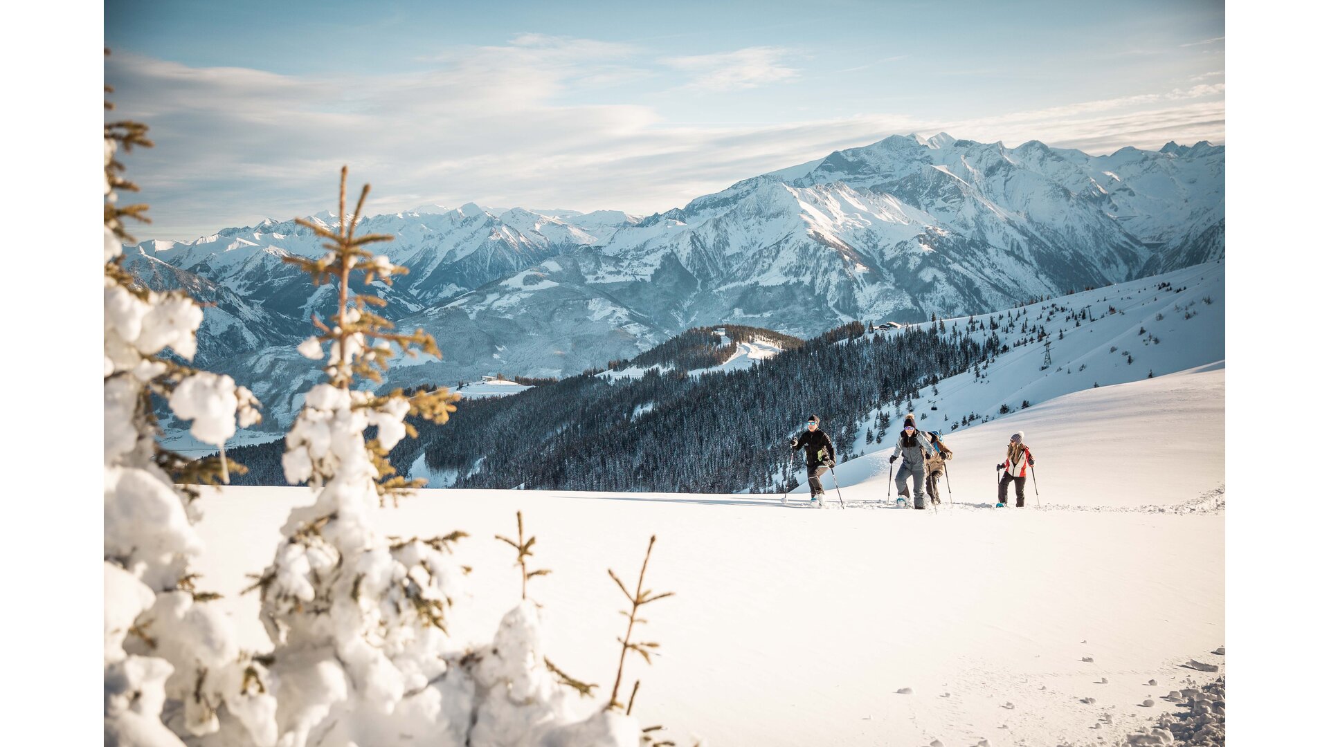 Schneeschuhwandern auf der Schmitten. | © punkt & komma